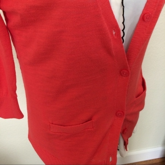 New - BR cardigan - Picture 3 of 3